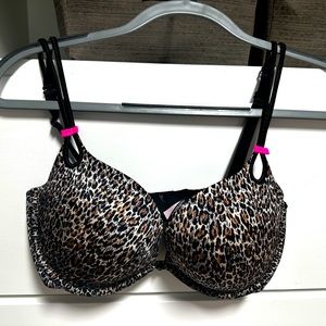 Victoria’s Secret Satin Leopard patternPush up Bra